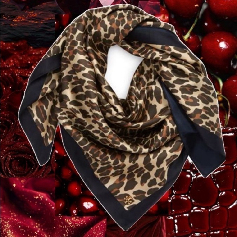 Tory Burch Reva Leopard Double Sided Silk Square Scarf 36x36 Navy Reversible